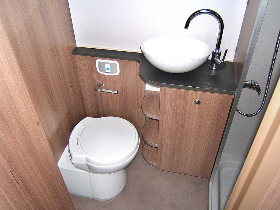 Cadiz Series 4 Cassette Toilet & Washbasin - Used Caravan
